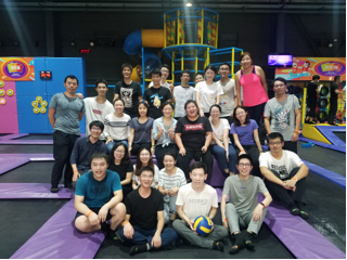 2018/20180929/trampoline_park_1.png